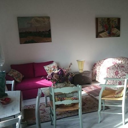 Remalard Appartement Luaran gambar