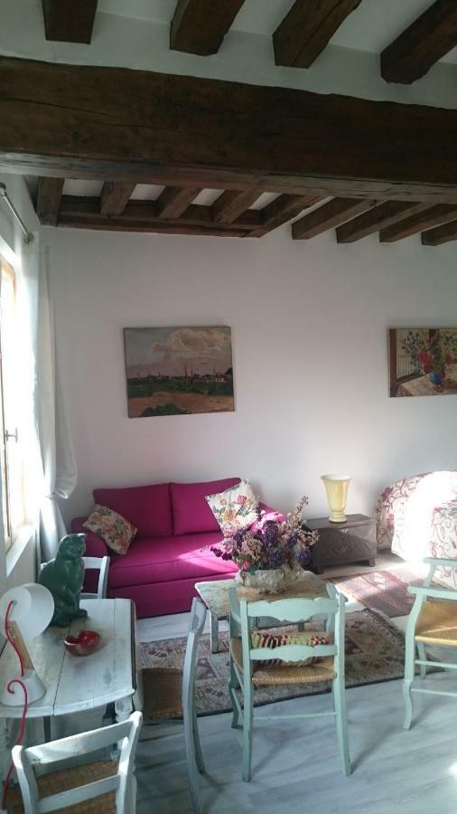 Remalard Appartement Luaran gambar
